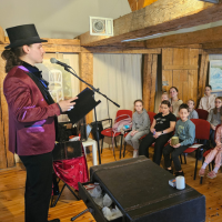 Dižlasītāju sveikšana